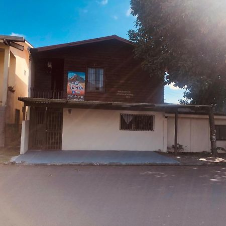 Cabinas Lupita Acomodação com café da manhã La Fortuna Exterior foto